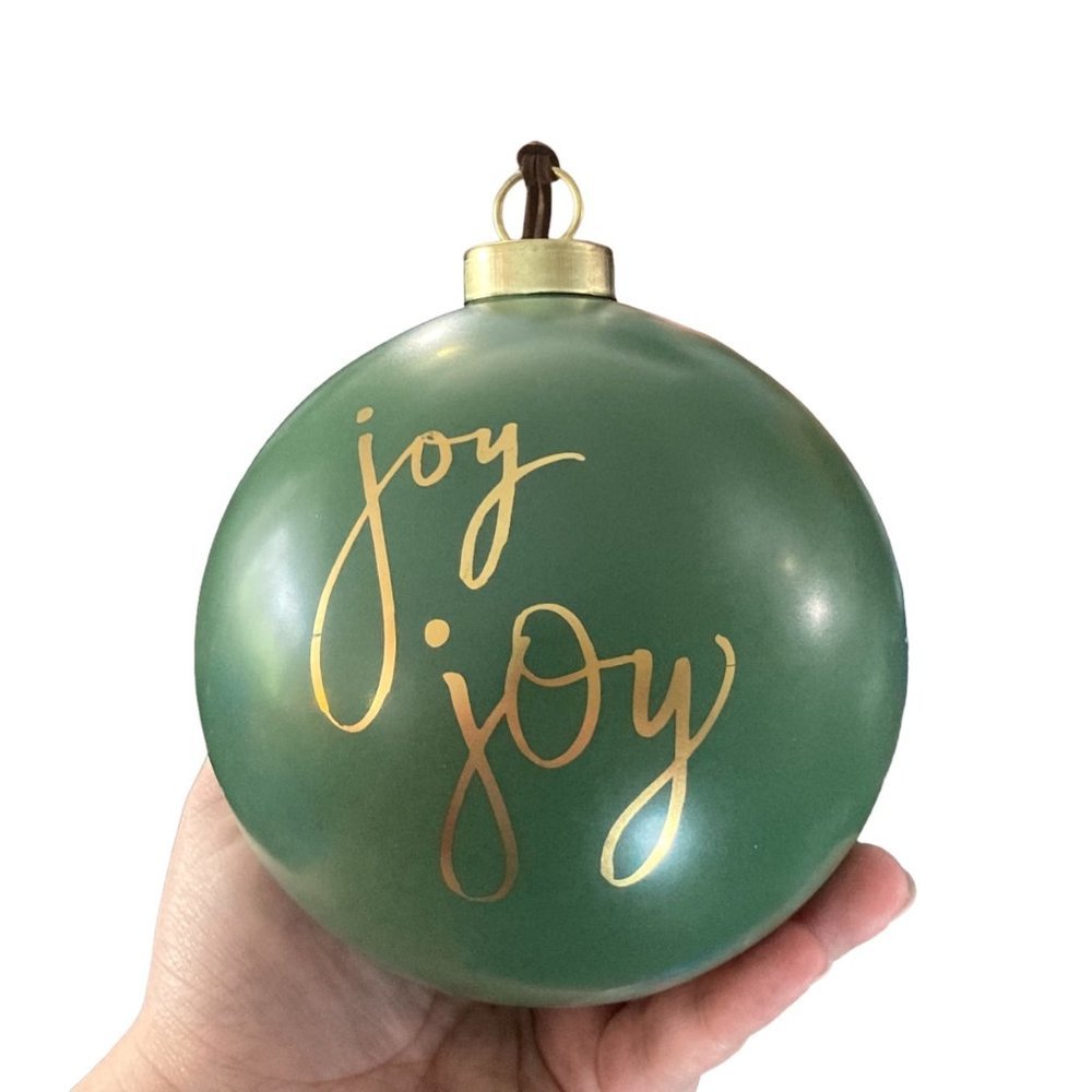 Floor 9 Large Solid Shiny‎ Christmas Holiday Tree Round Ball Joy Joy Ornament 5”
